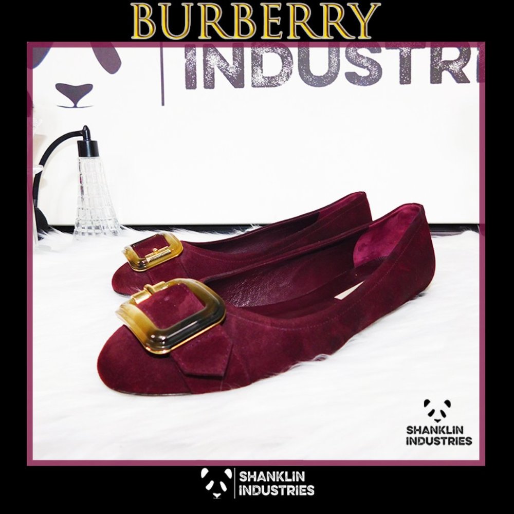 🤍🐼BURBERRY🐼🤍 Velvet Suede Flats Womens SZ 38.5